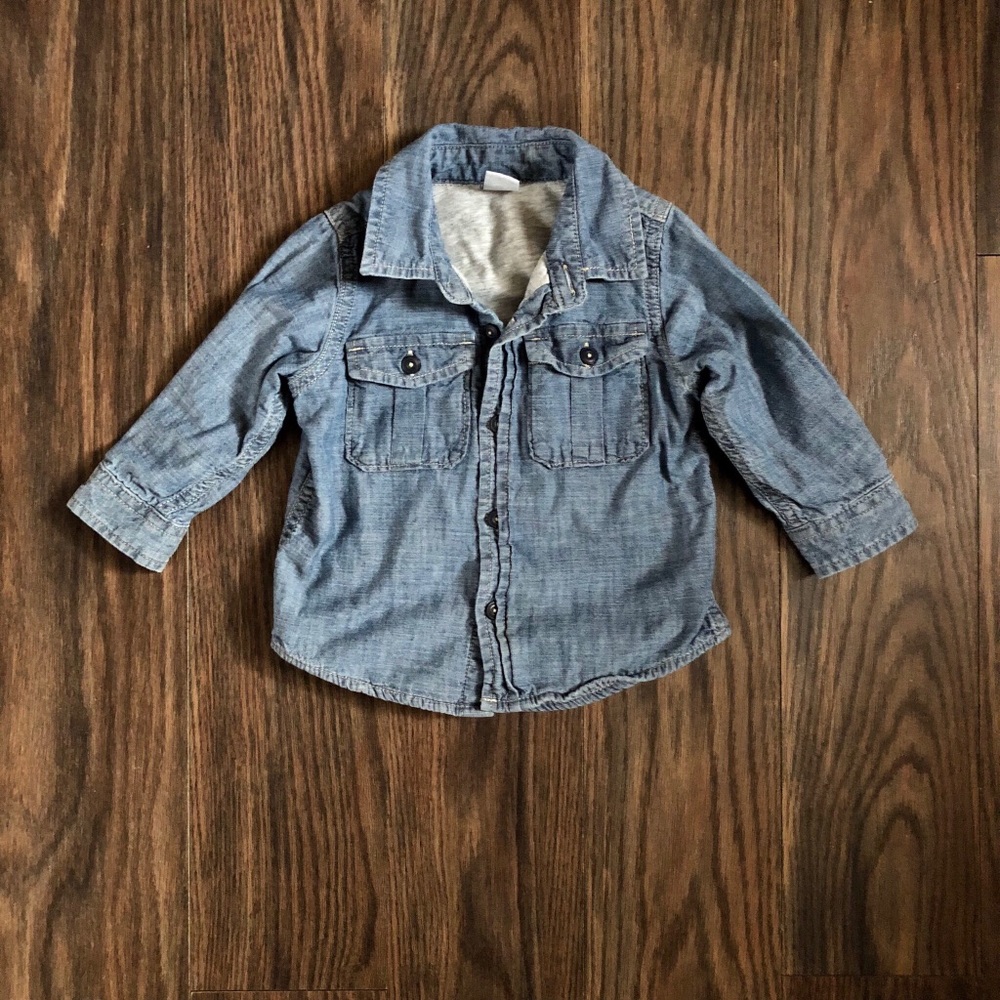 Gap Lined Chambray Button Down